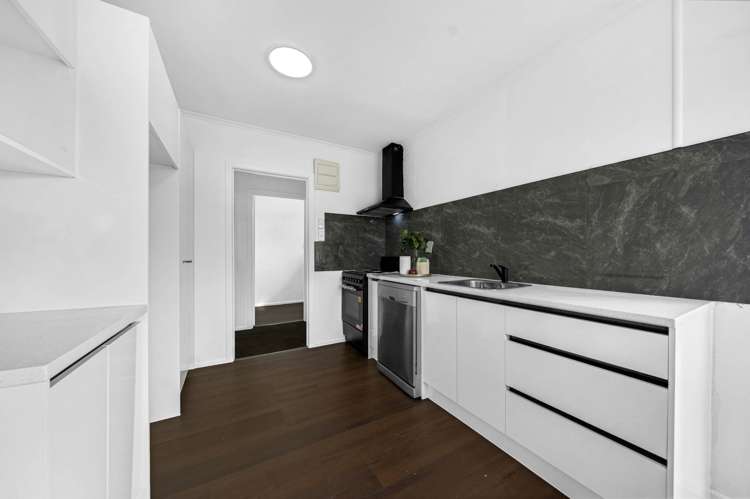 15A Halsey Road Manurewa_12