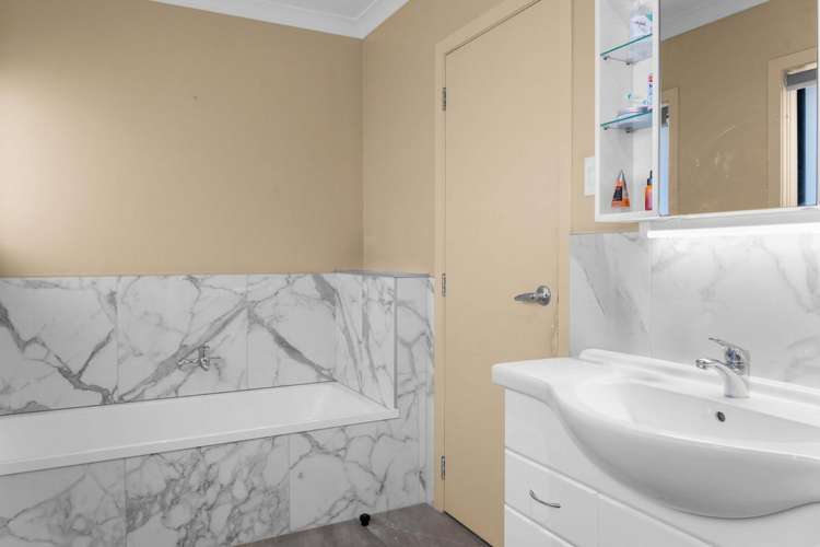 136 Cameron Road Te Puke_15