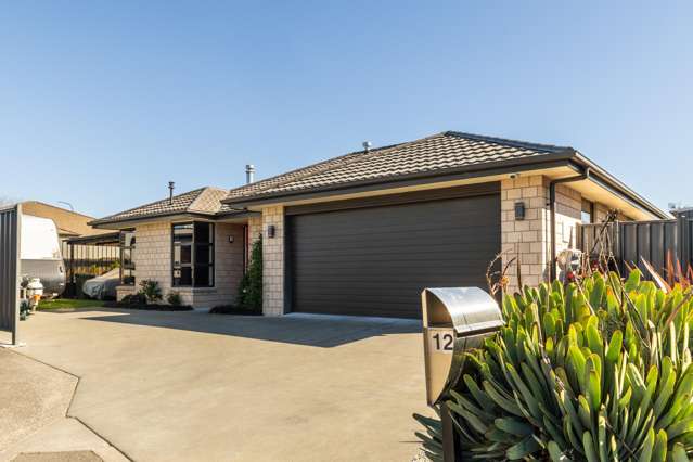 4 Bed Brick Beauty in Begley