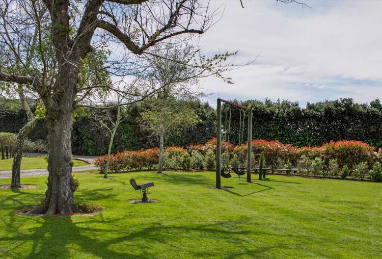 75 Sponge Bay Road Wainui_23