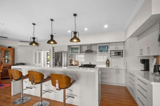 317 Golden Road Springvale Alexandra_2