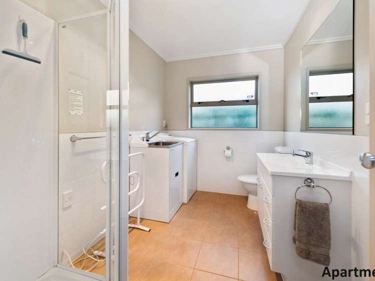 2 Linden Place Westbrook_25