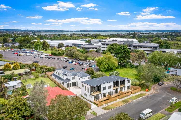 22b Mark Road Mount Albert_7