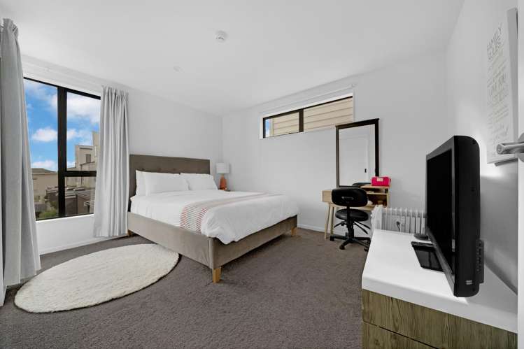 4 Manahau Lane Flat Bush_12