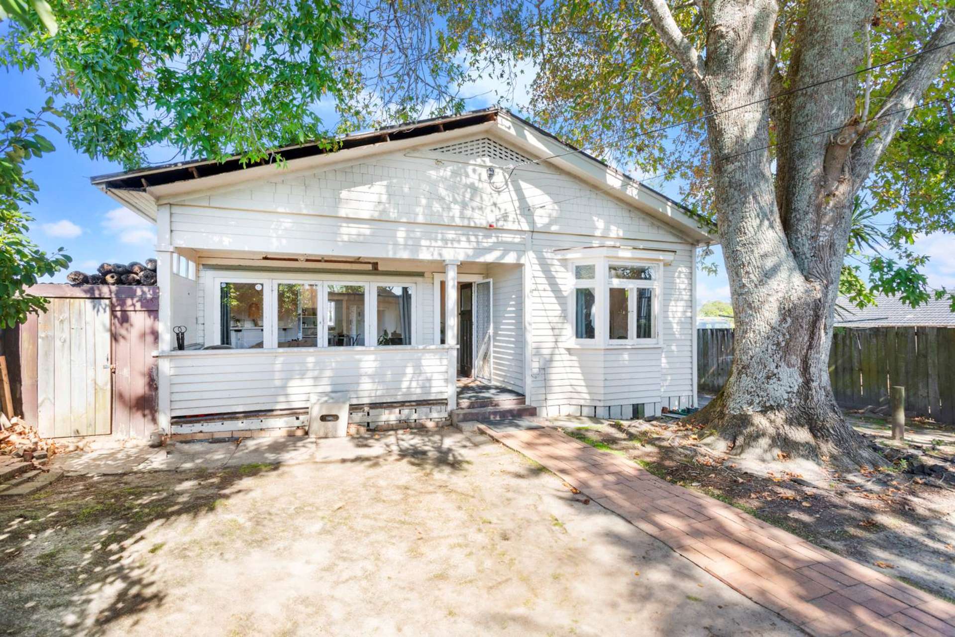 4050 Great North Road Glen Eden_0