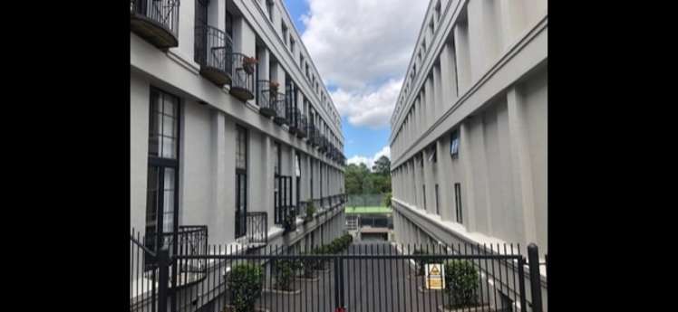 3C/5 Cheshire Street (inc 2 carparks) 1761_19