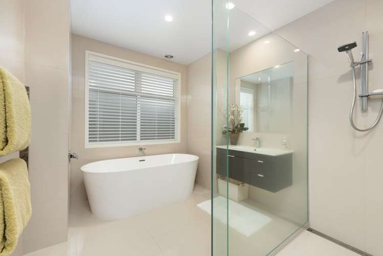 173 Marine Parade Mount Maunganui_17