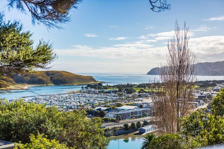 48 Kiriwai Road Paremata_4