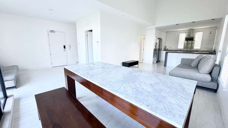 2d/9 Furneaux Way Remuera_6