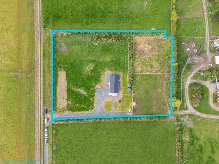 64 Woodlands Morton Mains Road Woodlands_23