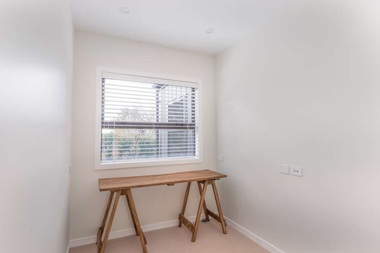 8 Sorrento Drive Rangatira Park_14