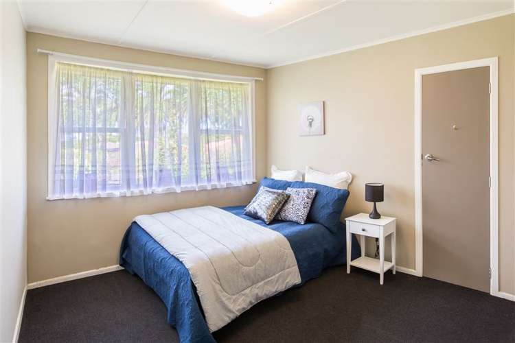 2 London Street Pukekohe_10