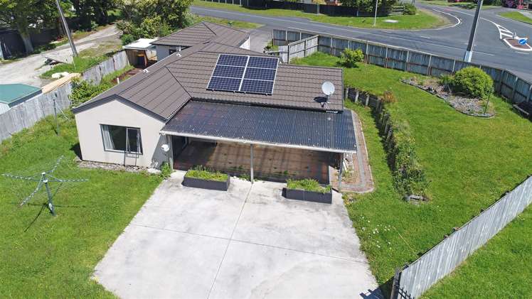 74 Hetherington Road Ranui_2