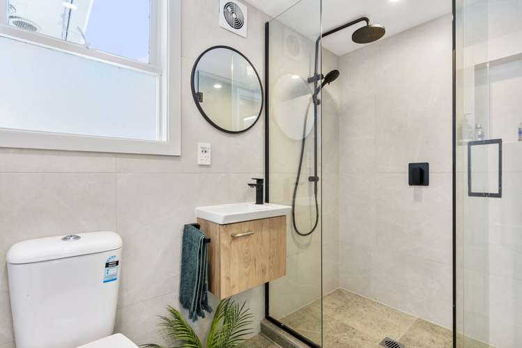 1/14 Elliott Avenue Bayview_17