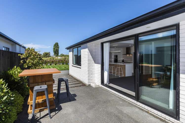 79 Katrine Drive Burwood_19