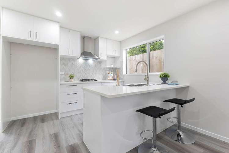 21d Kent Road Manurewa_11