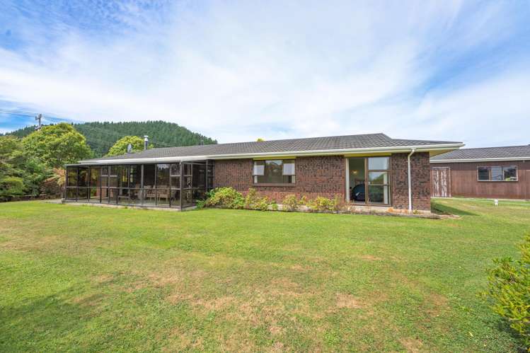 185 Waitohu Valley Road Otaki_8