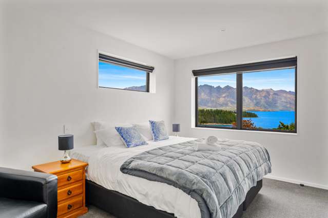 16B & 16C Lomond Crescent Queenstown_4