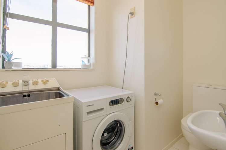 3e/6 Queen Street Palmerston North Central_12