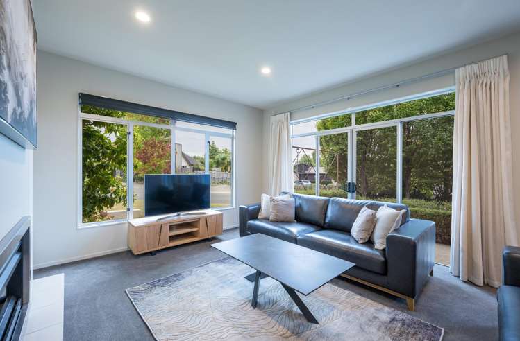 12 Lobank Place Richmond_9