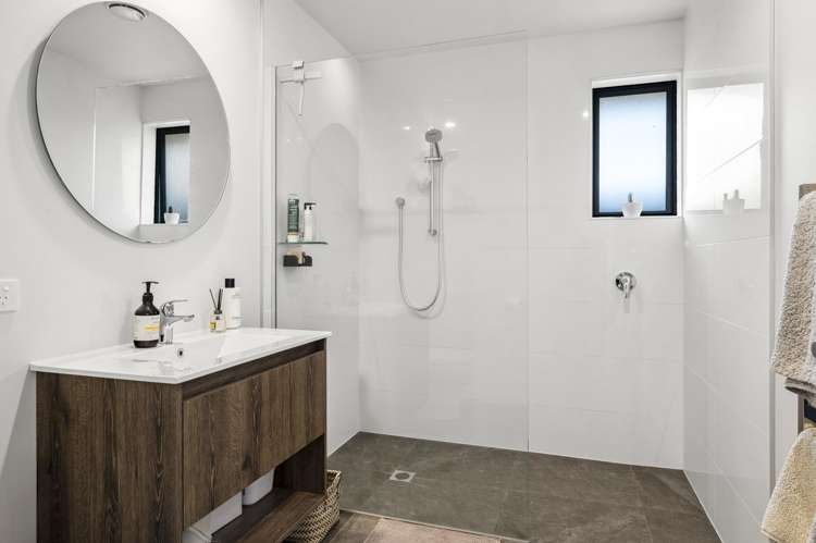 8 Patete Place Wharewaka_19