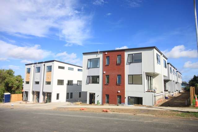 7/5 Chevis Place Pakuranga_2