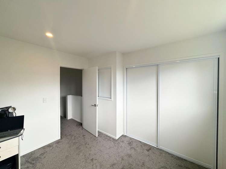 3/3 Matata Pl Dallington_13