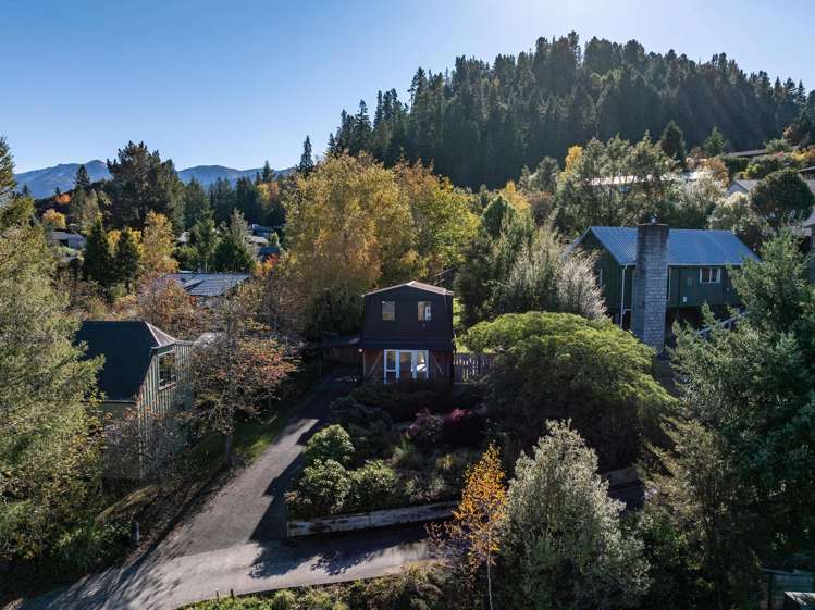 8 Chalet Crescent Hanmer Springs_24