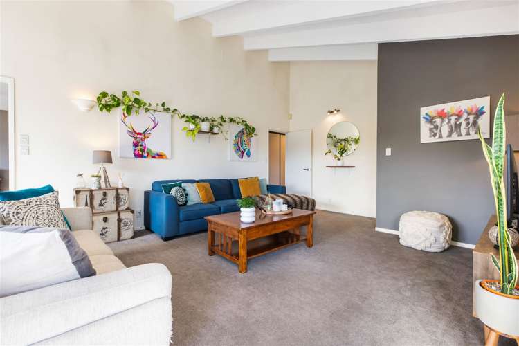 5 Sayers Crescent Ilam_5