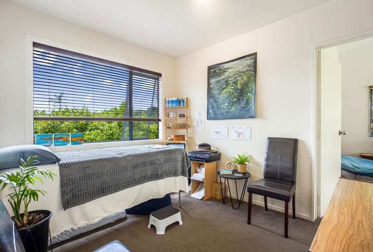 103 Shaw Road Oratia_12