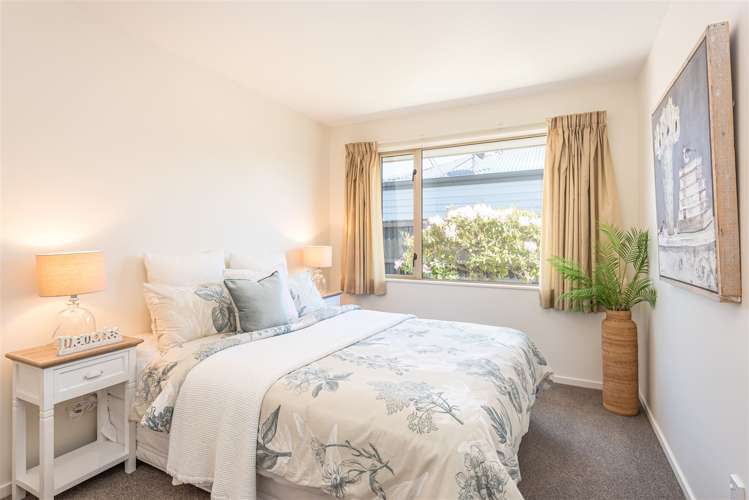 53 Saint Martins Road Saint Martins_13