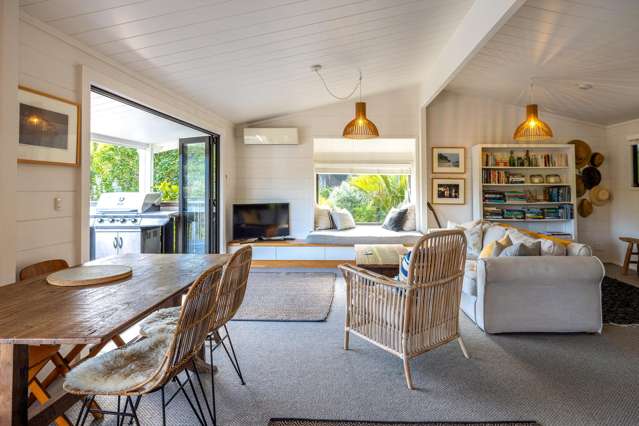 84 Coromandel Road Oneroa_4