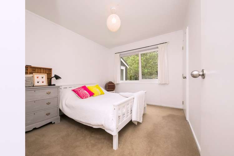 48 Western Road Laingholm_13