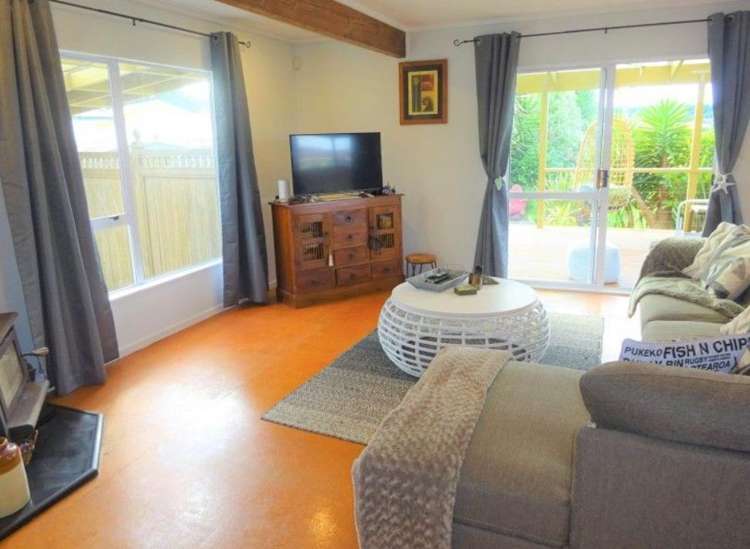 37 Thomas Place 1207_8