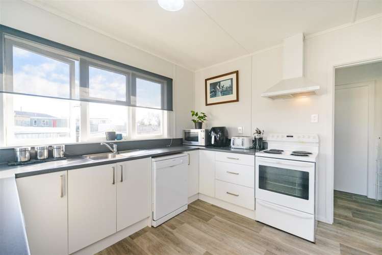 6 Goldings Line Marton_4