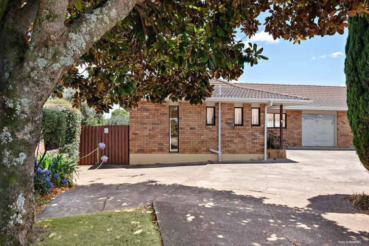 2/38 Takapu Street Henderson_1