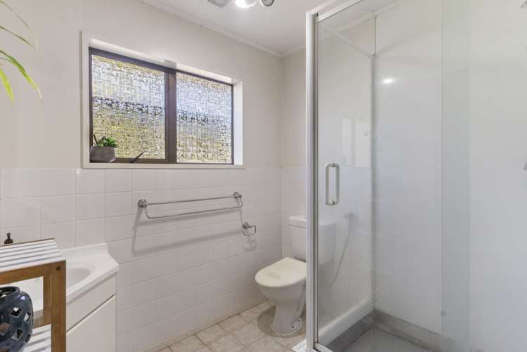 2/1a Bayview Road Hauraki_10