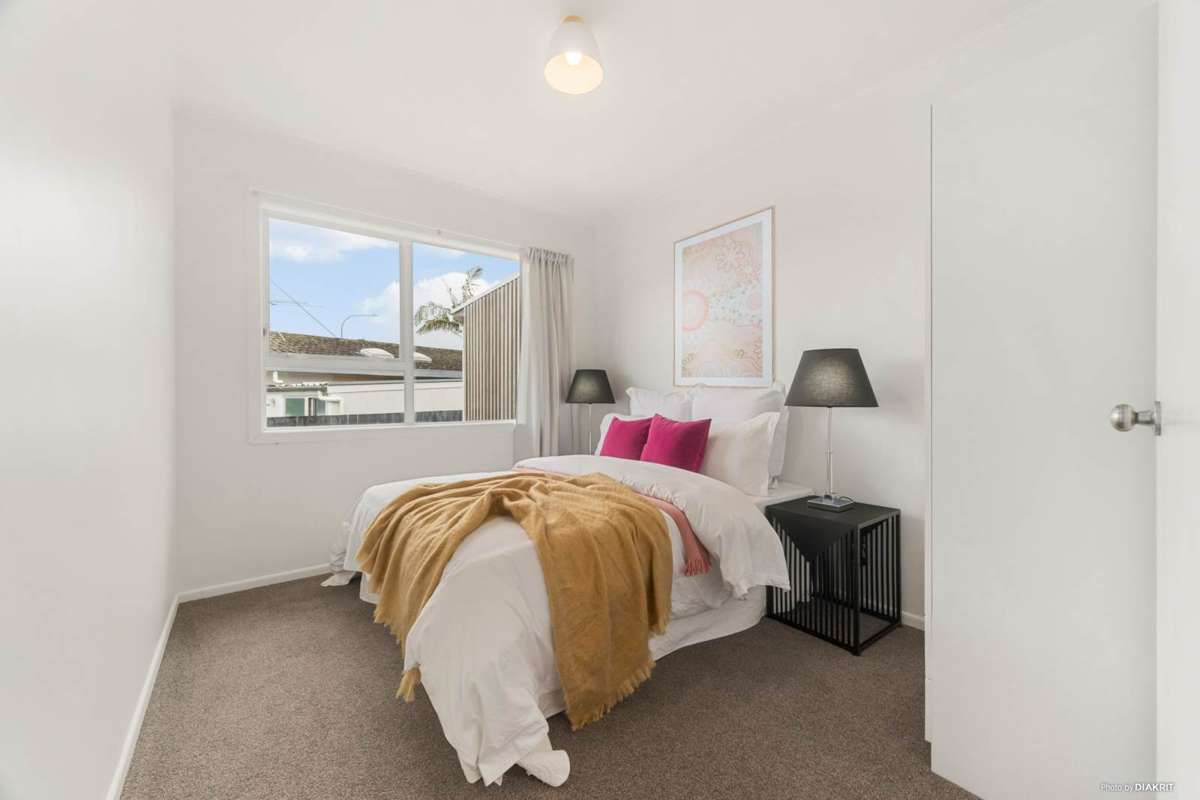 69a Red Beach Road_5