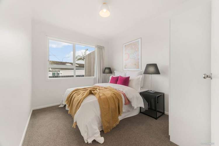 69a Red Beach Road Red Beach_9