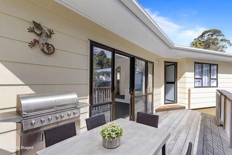 77 Gledstane Road Stanmore Bay_4