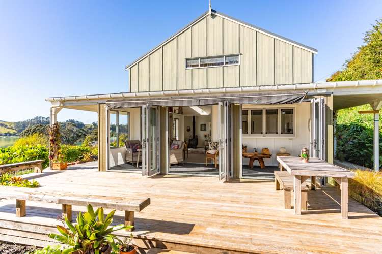 12 Cliff Street Paparoa_34