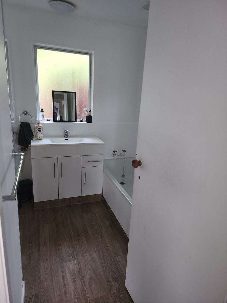 12 Tyrone Grove Wainuiomata_8