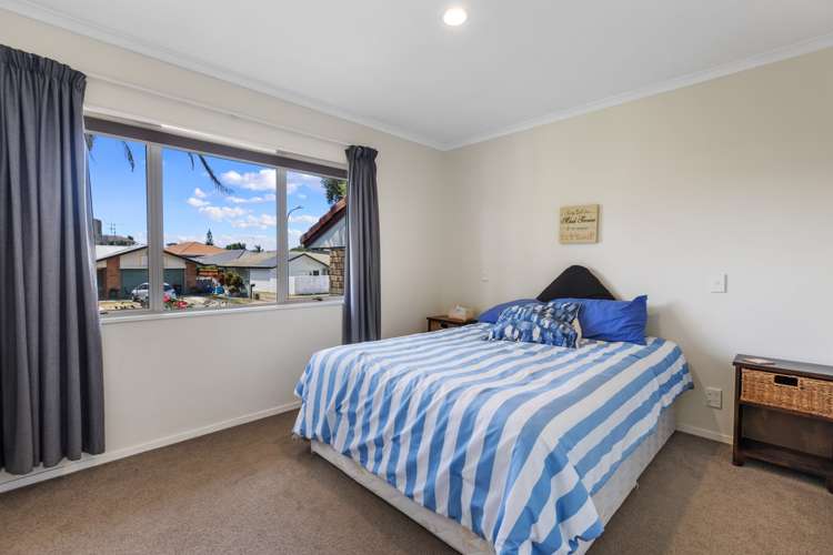 5 Athena Grove Papamoa_20