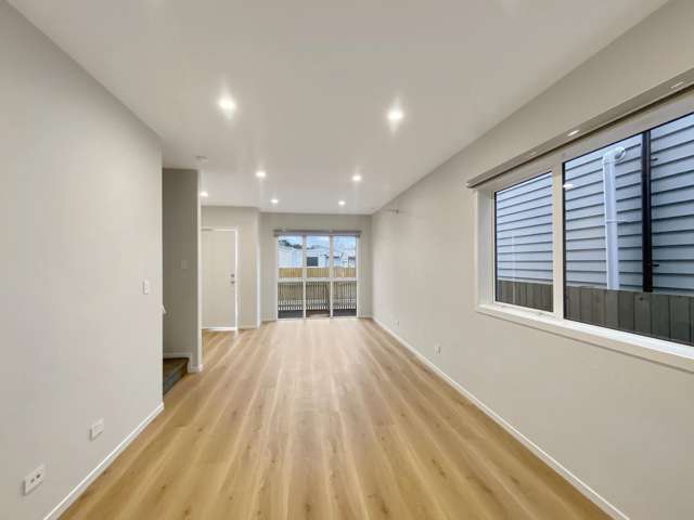12E Ranui Station Road Ranui_3