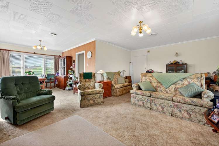 16 Duke Avenue Pukekohe_8