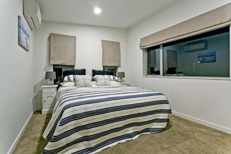 42 Remuremu Street Long Bay_22