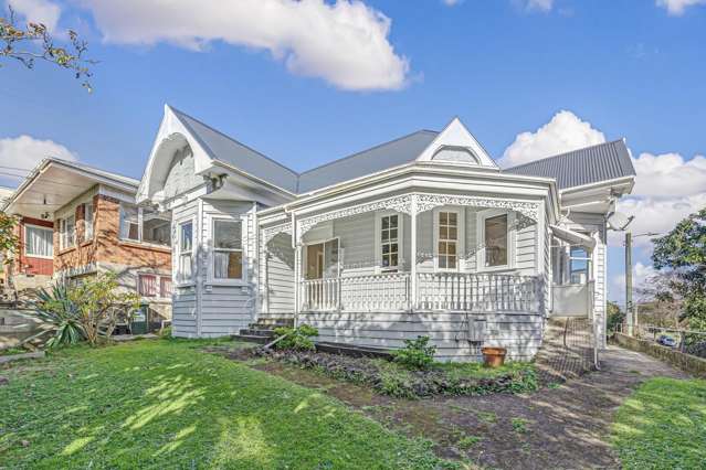 Exquisite Villa in the Heart of Mount Eden