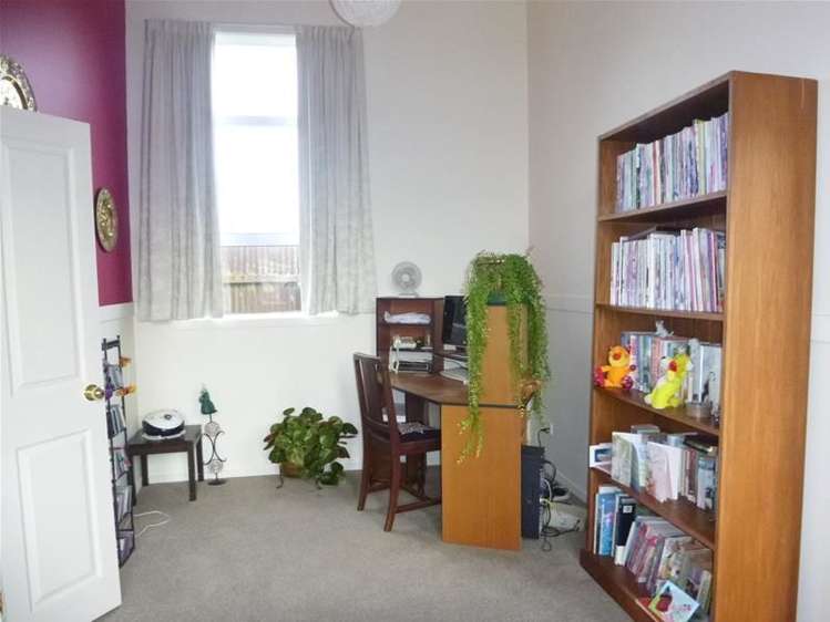 127 Brecon Road Stratford_7