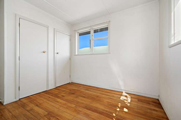 23 James Drive Woodend_12