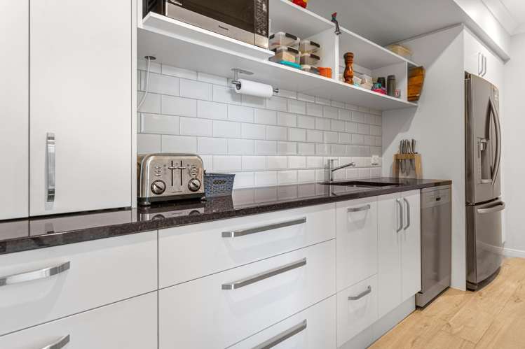 12 Ballinger Place_3